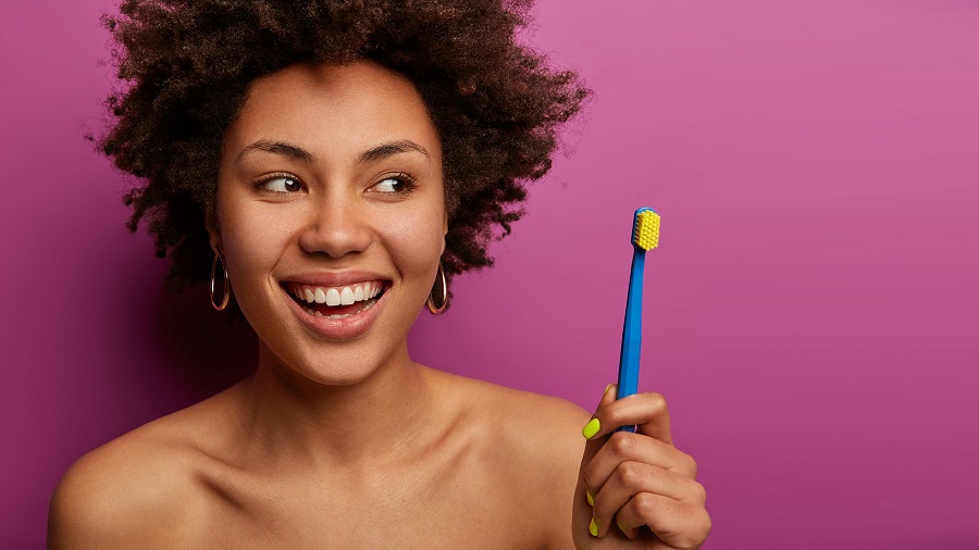 Here Are 9 Tips To Maintain Good Oral Hygiene